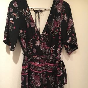 Black/Pink floral print Kimono Romper